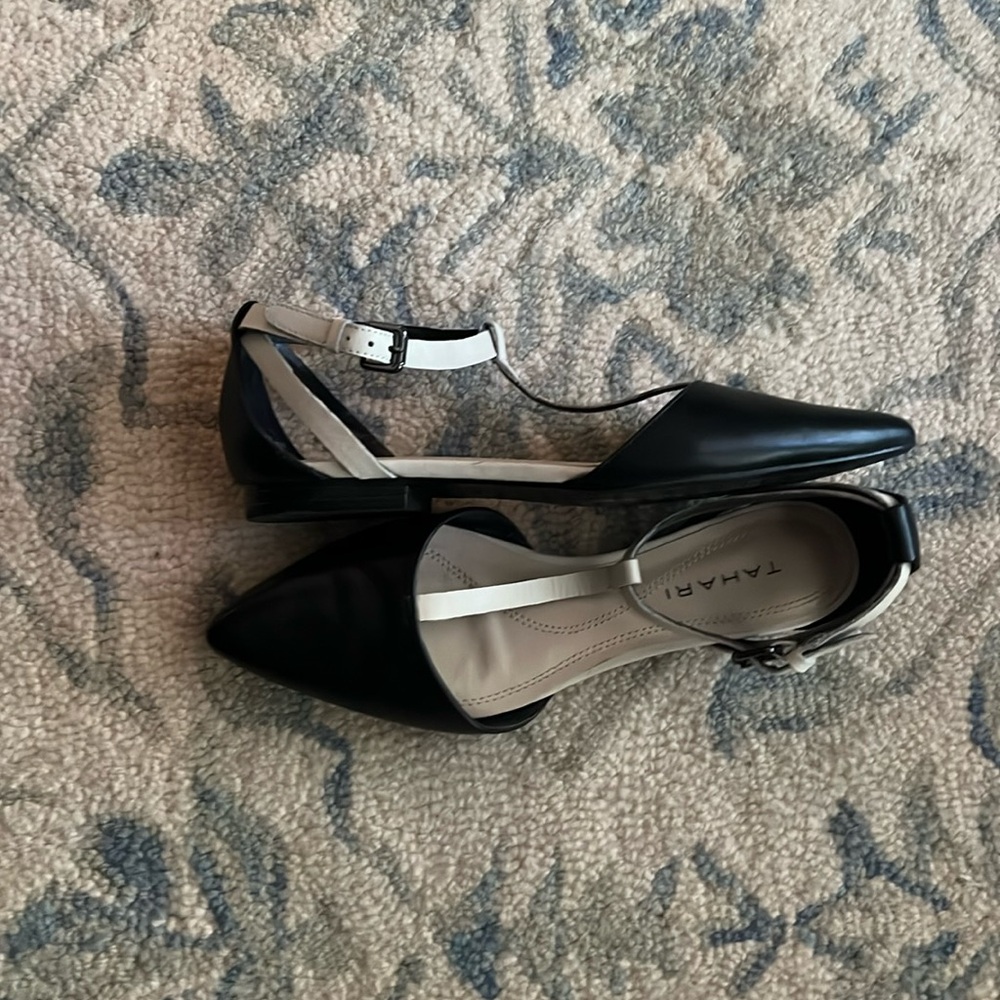 Tahari sandals. Size 6 1/2.  Very light wear.